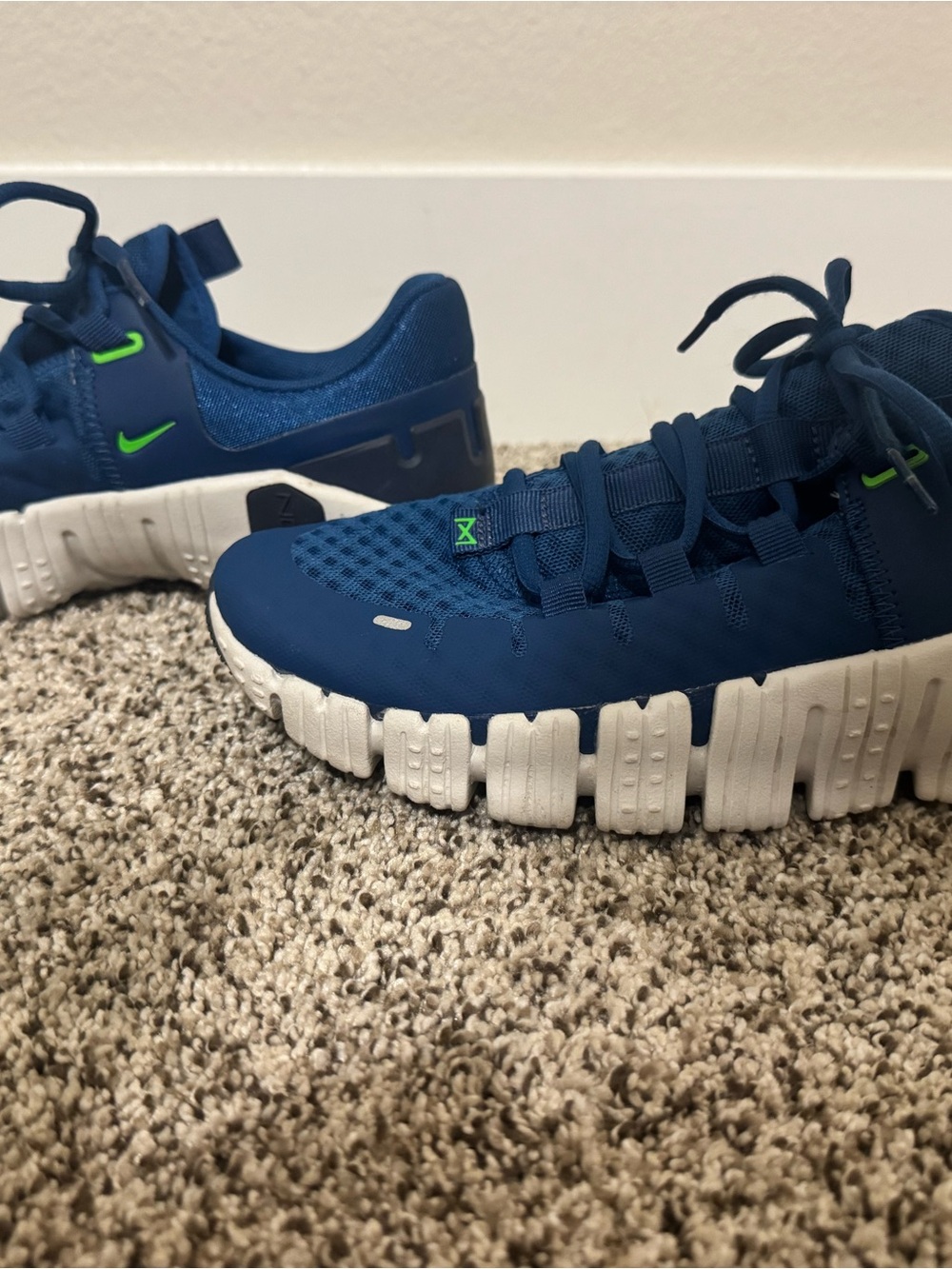 Nike Free Men’s Sz 7.5 Blue & Green Sneakers